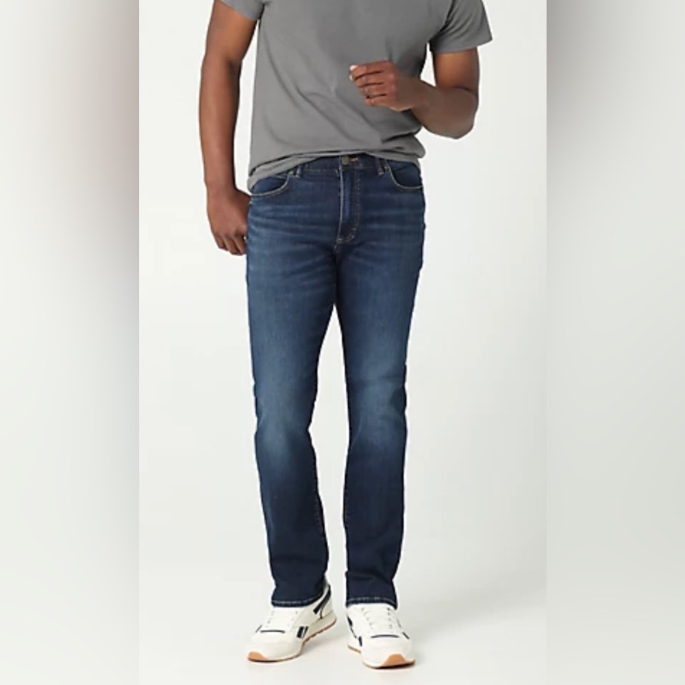 NWT Lee Motion Stretch Regular Fit Straight Leg Jeans